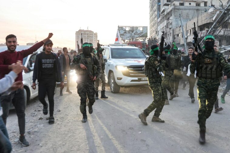 hamas-says-it-will-give-up-gaza-government-but-keep-its-guns