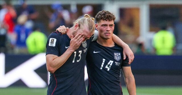 canadian-sports-commentators-rip-‘overhyped’-us.-men’s-team-after-world-cup-humiliation