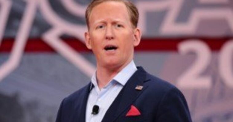 legendary-navy-seal-who-killed-osama-bin-laden-nukes-pro-islamist-activists-with-this-epic-line-after-they-call-him-a-“f**king-pu**y”