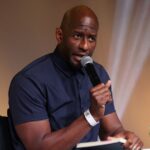 dem-nominee-who-narrowly-lost-florida-governor’s-race-to-desantis-jailed-on-drug-charges
