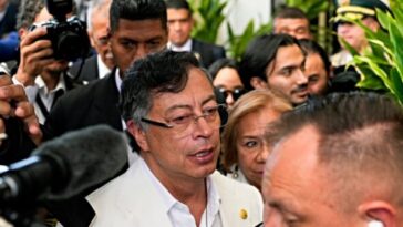 colombia:-presidential-transition-process-paused-after-leftist-refuses-to-accept-conservative-winner