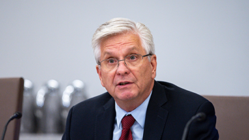 breitbart-business-digest:-waller-says-forward-guidance-made-inflation-worse