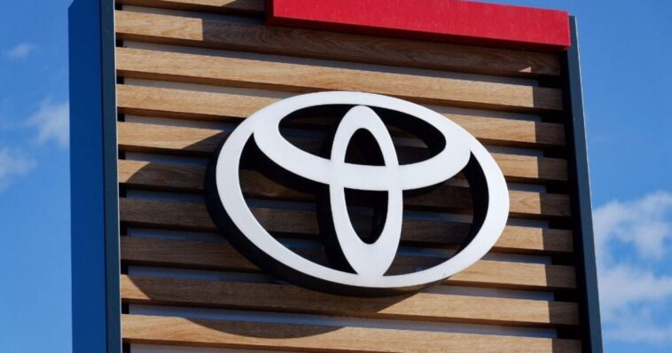 the-trump-effect:-toyota-bringing-production-of-popular-truck-line-back-to-texas-from-mexico,-will-create-thousands-of-new-american-jobs