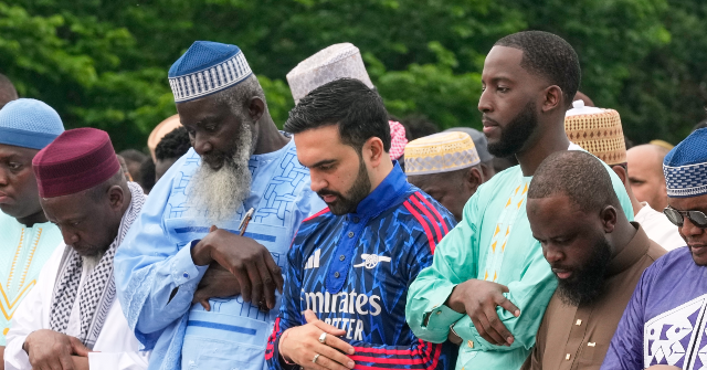 popular-youtuber-calls-zohran-mamdani’s-nyc-an-islamic-state:-‘islam-will-be-in-every-household’