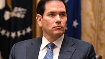 exclusive:-trump-admin-sends-middle-eastern-migrant-packing-for-hating-america