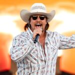 insane-country-music-concert-brawl-goes-viral-after-fans-fight-during-gavin-adcock-show