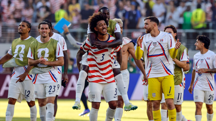 from-country-roads-to-viewership-records,-us.-soccer-thanks-fans-after-world-cup-run