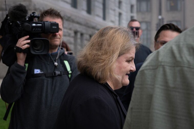 judge-who-helped-illegal-evade-ice-gets-no-prison-time