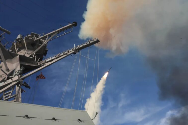 us-bombing-iran-for-2nd-straight-day-after-trump-declares-cease-fire-‘over’-for-‘sick’-regime