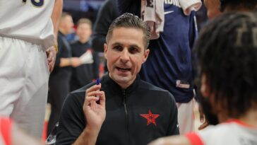why-tj.-saint’s-knicks-summer-league-coaching-stint-may-be-a-gateway-to-a-bigger-role
