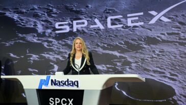 as-tdsers-continue-to-hate-all-elon-projects,-spacex-pres-pledges-stock-donation-to-trump-accounts-for-poor-kids