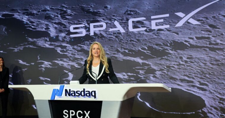 as-tdsers-continue-to-hate-all-elon-projects,-spacex-pres-pledges-stock-donation-to-trump-accounts-for-poor-kids