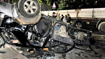 ukraine-launches-criminal-investigation-after-hundreds-of-citizens-attack-forced-conscription-officers,-destroy-vehicle-in-western-city-of-lviv-(videos)