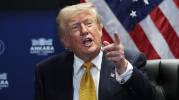 video:-us-strikes-dozens-of-targets-in-iran-for-second-straight-day-after-ceasefire-falls-apart