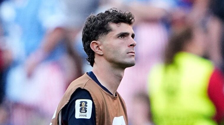 us-soccer-star-christian-pulisic-reportedly-suffered-microfracture-in-leg,-speaks-out-on-social-media
