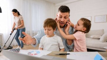 dad’s-plan-to-work-at-home-foiled-by-people-at-home