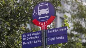 nyc-pols-blast-mamdani’s-$800m-‘fast-bus’-plan,-worry-it-means-danger-for-pedestrians
