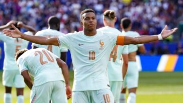 kylian-mbappe,-ousmane-dembele-fire-france-into-world-cup-semifinals-with-win-over-morocco