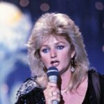 bonnie-tyler,-who-topped-the-charts-with-epic-‘total-eclipse-of-the-heart,’-has-died-at-75