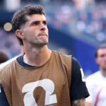 la-galaxy-coach-greg-vanney-says-team-usa-was-‘too-naive,’-explains-christian-pulisic’s-struggles
