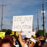 ice-agents-in-fatal-houston-shooting-were-not-wearing-body-cameras,-sources-say