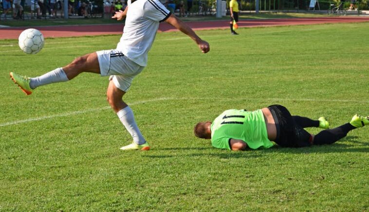 is-soccer-flopping-its-way-out-of-america’s-favor?
