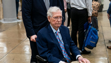 watch:-reportedly-‘unconscious’-mitch-mcconnell-taken-by-ambulance-to-hospital-where-he-remains-under-care