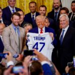 la-times-reporter-calls-dodgers-“tone-deaf”-and-an-“insult-to-their-fans”-for-accepting-white-house-invitation