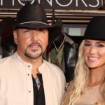 brittany-aldean-wows-in-vacation-style-during-bahamas-getaway-with-jason-aldean