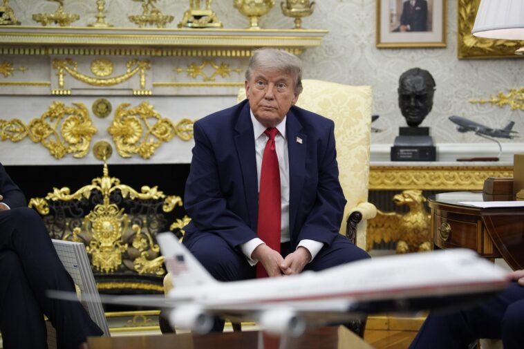 us-demands-iran-issue-public-statement-on-opening-up-strait-of-hormuz-—-or-else