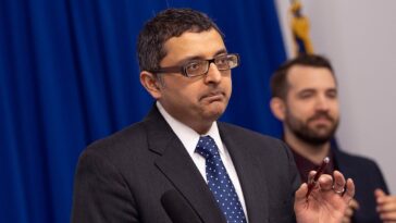 maine-contender-to-replace-platner-grilled-on-response-to-public-health-crisis,-dem-senator-opposing-his-run