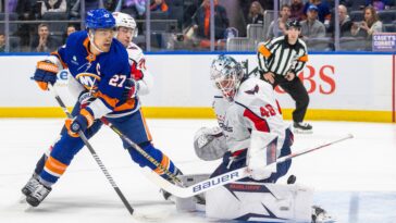anders-lee-adjusting-to-‘big-change’-with-mammoth-after-long-islanders-career:-‘no-doubt-about-it’