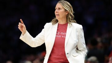 lynx’s-cheryl-reeve-became-a-rarity-while-on-path-to-wnba-coaching-history