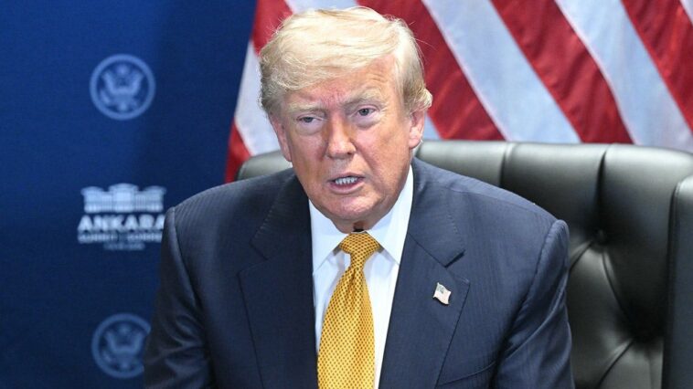 trump-warns-us-would-‘decimate-and-destroy’-iran-over-assassination-attempt