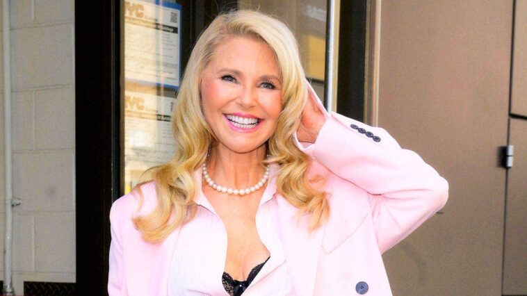 christie-brinkley-says-she’s-rethinking-soulmates-after-four-marriages
