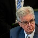 dan-patrick:-roberts,-barrett-shouldn’t-have-joined-dems-on-birthright-citizenship-‘because’-dems-would-never-join-with-gop