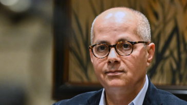 nobel-prize-winning-chemist-leaves-us.-to-join-chinese-ai-project