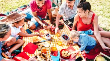 bigger-families-don’t-start-from-friends-with-benefits-–-try-friends-with-babies