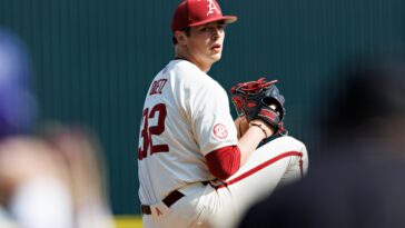 yankees-take-arkansas-lefty-hunter-dietz-with-no.-35-pick-in-mlb-draft-after-getting-docked-10-spots