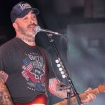 aaron-lewis-says-music-industry-turned-its-back-on-him-because-of-his-politics