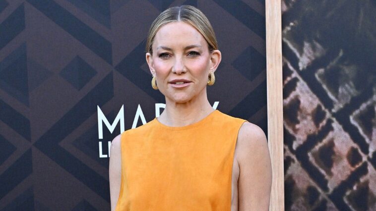 kate-hudson-shows-off-fit-body-in-multiple-string-bikinis-during-family-vacation-in-greece