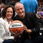 kamala-harris-attends-los-angeles-sparks-game,-gives-an-insufferable,-uninspiring-speech-to-the-team