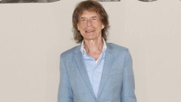 mick-jagger-doesn’t-want-to-‘lecture’-fans,-says-his-job-is-to-make-people-‘have-the-best-time’