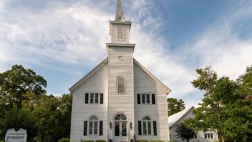 what’s-really-replacing-religion-in-america’s-schools?