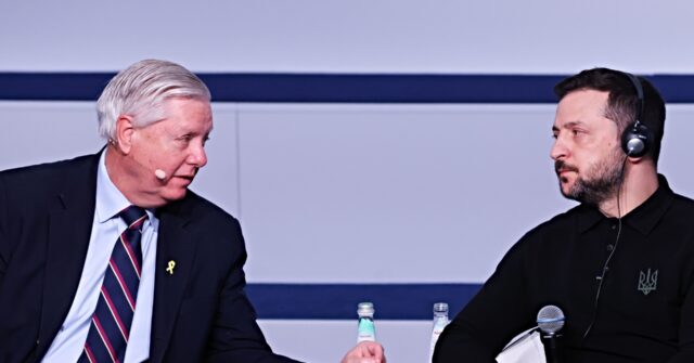 watch:-zelensky-mourns-the-death-of-lindsey-graham-whom-he-had-just-met-with-in-kiev,-his-last-public-appearance