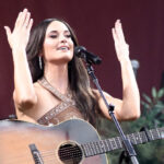country-star-kacey-musgraves-freaks-over-texas-bible-based-lessons-in-elementary-schools:-‘indoctrination,-it’s-not-okay’