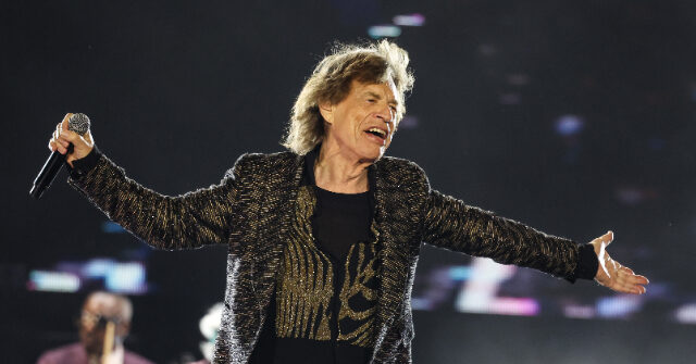 mick-jagger-says-singers-should-avoid-politics-at-shows-after-bruce-springsteen-trashes-trump:-‘don’t-lecture’-your-fans