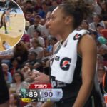 liberty’s-betnijah-laney-hamilton-ejected-for-throwing-teammate’s-shoe-at-opponent-in-bizarre-scene