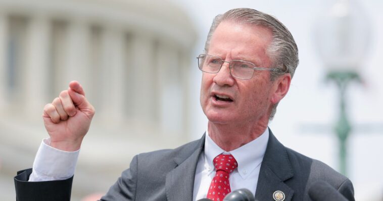 ‘it’s-a-cover-up-on-top-of-a-cover-up’:-rep.-burchett-blasts-mitch-mcconnell-situation-as-a-farce