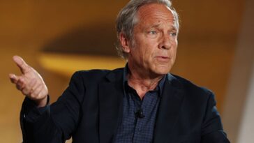 ‘dirty-jobs’-host-mike-rowe-reveals-most-dangerous-job-he-would-never-do-again